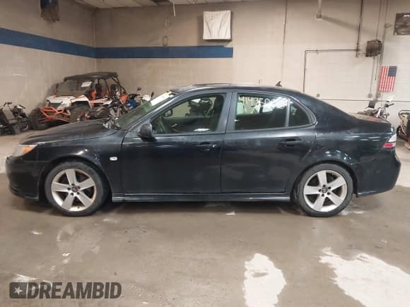 ✅ 2011 Saab 9-3 • VIN: YS3FA4CY8B1306580 • Lot: 41495000. Listed on IAAI with 106,443 mi. Free auction sales archive from the USA and detailed vehicle history report at DreamBid. Image 12.