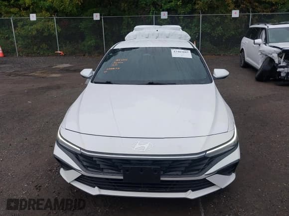 ✅ 2024 Hyundai Elantra SEL • VIN: KMHLM4DG8RU641513 • Lot: 43403885. Listed on IAAI with 33,573 mi. Free auction sales archive from the USA and detailed vehicle history report at DreamBid. Image 13.