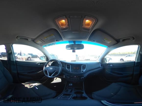 ✅ 2017 Hyundai Tucson SE • VIN: KM8J3CA43HU391496 • Лот: 43470832. Опубликован ранее на IAAI с пробегом 117 785 миль. Бесплатный доступ к архиву аукционных продаж из США и подробный отчёт об истории автомобиля на DreamBid. Изображение 18.