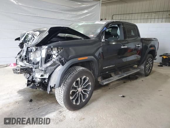 ✅ 2024 GMC Canyon 4WD Denali • VIN: 1GTP6FEK8R1310575 • Лот: 57334355. Опубликован ранее на Copart с пробегом 4 255 миль. Бесплатный доступ к архиву аукционных продаж из США и подробный отчёт об истории автомобиля на DreamBid. Изображение 1.