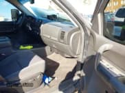 ✅ 2009 Chevrolet Silverado 2500HD LT • VIN: 1GCHK59K29E161027 • Lot: 41596177. Listed on IAAI with 199,538 mi. Free auction sales archive from the USA and detailed vehicle history report at DreamBid. Image 5.