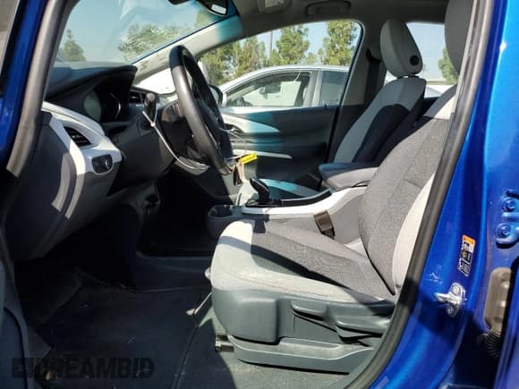 ✅ 2019 Chevrolet Bolt EV LT • VIN: 1G1FY6S00K4113230 • Lot: 69625804. Wystawiony na Copart z przebiegiem 34 760 mil. Bezpłatny archiwum sprzedaży aukcyjnych z USA i szczegółowy raport historii pojazdu na DreamBid. Zdjęcie 7.