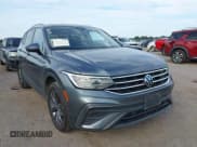 ✅ 2022 Volkswagen Tiguan SE • VIN: 3VV3B7AX5NM059997 • Lot: 43334942. Wystawiony na IAAI z przebiegiem 79 417 mil. Bezpłatny archiwum sprzedaży aukcyjnych z USA i szczegółowy raport historii pojazdu na DreamBid. Zdjęcie 1.