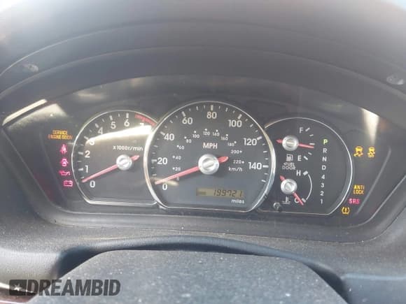 ✅ 2011 Mitsubishi Galant ES • VIN: 4A32B3FFXBE017813 • Lot: 43612747. Listed on IAAI with 199,721 mi. Free auction sales archive from the USA and detailed vehicle history report at DreamBid. Image 7.