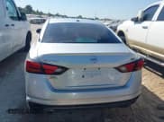 ✅ 2019 Nissan Altima SR • VIN: 1N4BL4CV6KC114784 • Лот: 43327132. Опубликован ранее на IAAI с пробегом 162 241 миль. Бесплатный доступ к архиву аукционных продаж из США и подробный отчёт об истории автомобиля на DreamBid. Изображение 16.