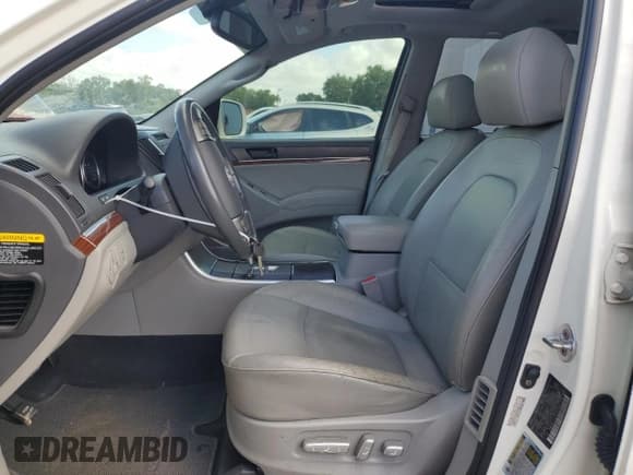 ✅ 2008 Hyundai Veracruz GLS • VIN: KM8NU13C18U069446 • Lot: 51219765. Listed on Copart with 113,218 mi. Free auction sales archive from the USA and detailed vehicle history report at DreamBid. Image 7.