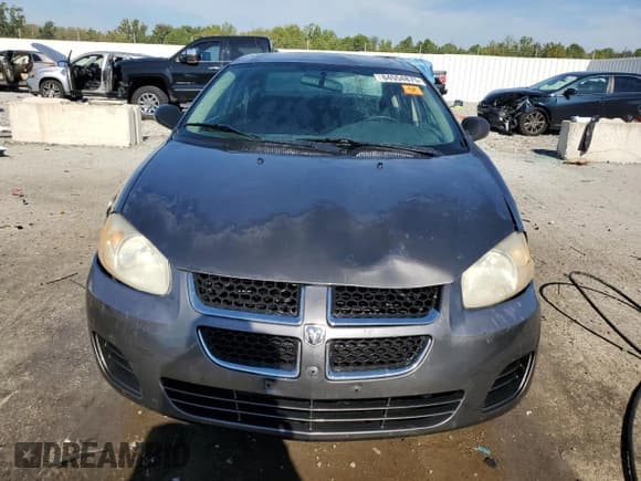 ✅ 2004 Dodge Stratus SXT • VIN: 1B3EL46X04N249823 • Lot: 84554875. Wystawiony na Copart z przebiegiem 245 314 mil. Bezpłatny archiwum sprzedaży aukcyjnych z USA i szczegółowy raport historii pojazdu na DreamBid. Zdjęcie 5.