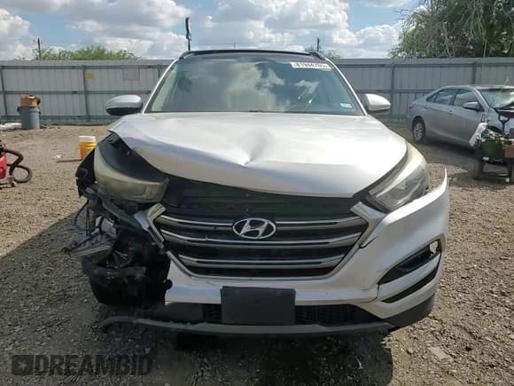 ✅ 2016 Hyundai Tucson Limited • VIN: KM8J33A28GU197687 • Лот: 81944705. Опубликован ранее на Copart с пробегом 89 578 миль. Бесплатный доступ к архиву аукционных продаж из США и подробный отчёт об истории автомобиля на DreamBid. Изображение 14.