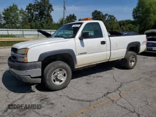 2004 Chevrolet Silverado 2500HD Work Truck с VIN 1GCHK24U14E378679, выставлен на аукционе Copart как лот 71545765 с пробегом 250 860 миль миль и Списание • Salvage title. История ставок и продаж доступна на DreamBid. Изображение 1.
