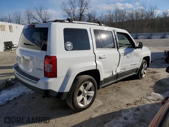 ✅ 2012 Jeep Patriot Limited • VIN: 1C4NJRCB4CD670443 • Lot: 88495955. Listed on Copart with 179,384 mi. Free auction sales archive from the USA and detailed vehicle history report at DreamBid. Image 3.