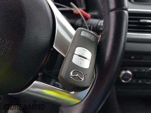 ✅ 2016 Mazda 3 S Grand Touring • VIN: JM1BM1N35G1354154 • Lot: 41967226. Listed on IAAI with 83,206 mi. Free auction sales archive from the USA and detailed vehicle history report at DreamBid. Image 11.