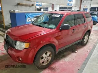 ✅ 2012 Ford Escape XLT • VIN: 1FMCU9D76CKB00752 • Лот: 93621605. Опубликован ранее на Copart с пробегом 179 770 миль. Бесплатный доступ к архиву аукционных продаж из США и подробный отчёт об истории автомобиля на DreamBid. Изображение 1.