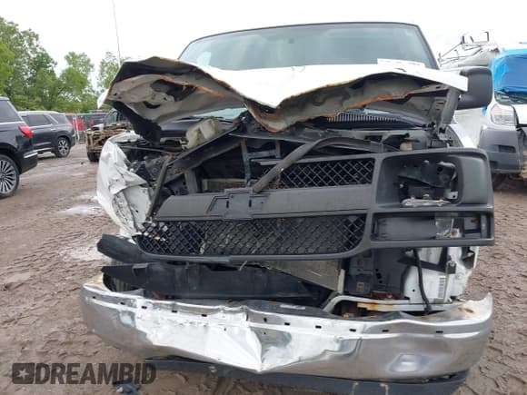 ✅ 2017 Chevrolet Express Cargo • VIN: 1GCWGAFG2H1121487 • Lot: 42540981. Listed on IAAI with Not provided. Free auction sales archive from the USA and detailed vehicle history report at DreamBid. Image 6.