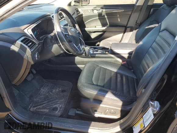 ✅ 2017 Ford Fusion SE • VIN: 3FA6P0H99HR204550 • Лот: 93405975. Опубликован ранее на Copart с пробегом 77 308 миль. Бесплатный доступ к архиву аукционных продаж из США и подробный отчёт об истории автомобиля на DreamBid. Изображение 7.