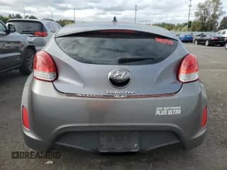 ✅ 2016 Hyundai Veloster • VIN: KMHTC6AD7GU256319 • Lot: 75864514. Wystawiony na Copart z przebiegiem 138 597 mil. Bezpłatny archiwum sprzedaży aukcyjnych z USA i szczegółowy raport historii pojazdu na DreamBid. Zdjęcie 6.