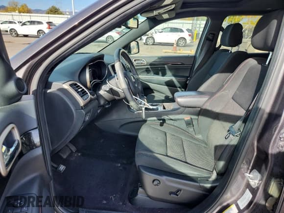 ✅ 2016 Jeep Grand Cherokee Laredo • VIN: 1C4RJFAG5GC462632 • Лот: 89833805. Опубликован ранее на Copart с пробегом 157 613 миль. Бесплатный доступ к архиву аукционных продаж из США и подробный отчёт об истории автомобиля на DreamBid. Изображение 7.