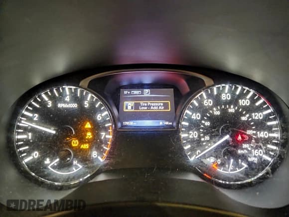 ✅ 2017 Nissan Pathfinder SL • VIN: 5N1DR2MM0HC616285 • Лот: 93506165. Опубликован ранее на Copart с пробегом 179 538 миль. Бесплатный доступ к архиву аукционных продаж из США и подробный отчёт об истории автомобиля на DreamBid. Изображение 9.