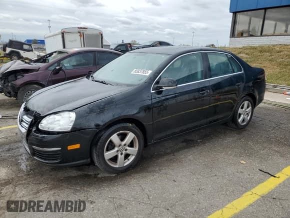 ✅ 2009 Volkswagen Jetta SE • VIN: 3VWRM71K29M024537 • Lot: 85837855. Wystawiony na Copart z przebiegiem 123 831 mil. Bezpłatny archiwum sprzedaży aukcyjnych z USA i szczegółowy raport historii pojazdu na DreamBid. Zdjęcie 1.