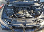 ✅ 2007 BMW 3 Series 335i • VIN: WBAVB73557VF50372 • Лот: 93662355. Опубликован ранее на Copart с пробегом 200 212 миль. Бесплатный доступ к архиву аукционных продаж из США и подробный отчёт об истории автомобиля на DreamBid. Изображение 11.