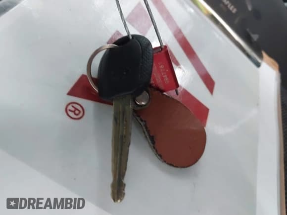 ✅ 2006 Kia Sportage LX • VIN: KNDJF723767210775 • Lot: 43003951. Wystawiony na IAAI z przebiegiem 253 053 mil. Bezpłatny archiwum sprzedaży aukcyjnych z USA i szczegółowy raport historii pojazdu na DreamBid. Zdjęcie 11.