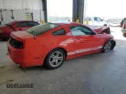 ✅ 2013 Ford Mustang V6 • VIN: 1ZVBP8AM0D5261395 • Лот: 82326855. Опубликован ранее на Copart с пробегом 89 044 миль. Бесплатный доступ к архиву аукционных продаж из США и подробный отчёт об истории автомобиля на DreamBid. Изображение 3.