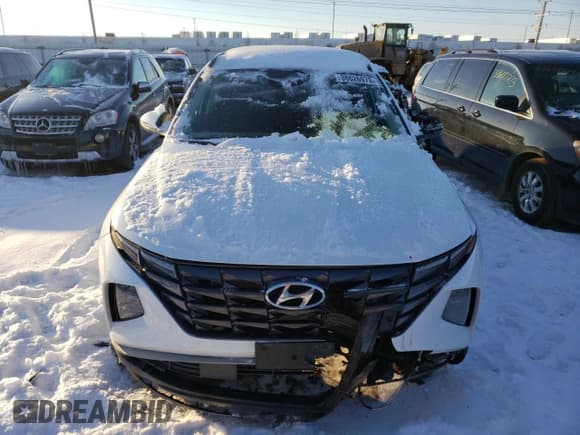 ✅ 2022 Hyundai Tucson SEL • VIN: 5NMJBCAE3NH071999 • Lot: 38626973. Wystawiony na Copart z przebiegiem 9 391 mil. Bezpłatny archiwum sprzedaży aukcyjnych z USA i szczegółowy raport historii pojazdu na DreamBid. Zdjęcie 5.