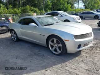2012 Chevrolet Camaro 1LT z VIN 2G1FB1E31C9108269, wystawiony jako IAAI lot #43482091 z przebiegiem 231 644 mil mil oraz . Historia ofert i sprzedaży dostępna na DreamBid. Obrazek 1.