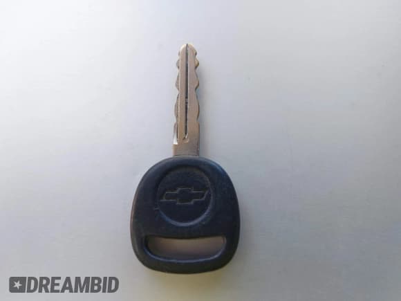 ✅ 2001 Chevrolet Suburban LS • VIN: 3GNEC16T81G147773 • Лот: 42554006. Опубликован ранее на IAAI с пробегом 235 299 миль. Бесплатный доступ к архиву аукционных продаж из США и подробный отчёт об истории автомобиля на DreamBid. Изображение 11.