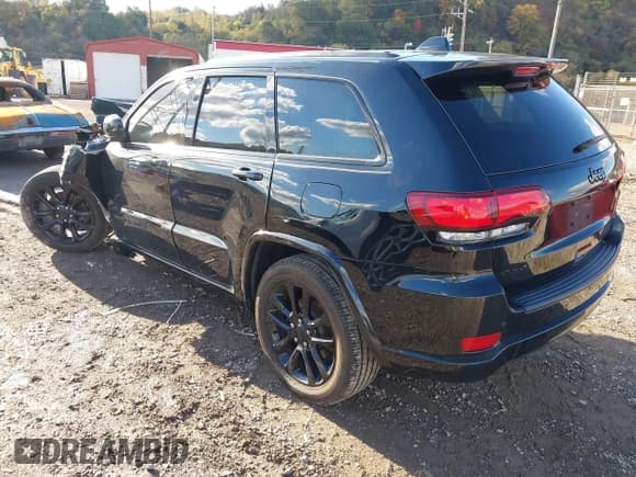 ✅ 2021 Jeep Grand Cherokee Laredo E • VIN: 1C4RJFAG8MC771202 • Lot: 43510119. Listed on IAAI with 52,525 mi. Free auction sales archive from the USA and detailed vehicle history report at DreamBid. Image 3.