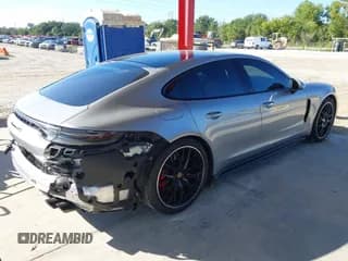 ✅ 2021 Porsche Panamera GTS • VIN: WP0AG2A75ML147958 • Lot: 43576210. Wystawiony na IAAI z przebiegiem 29 514 mil. Bezpłatny archiwum sprzedaży aukcyjnych z USA i szczegółowy raport historii pojazdu na DreamBid. Zdjęcie 4.