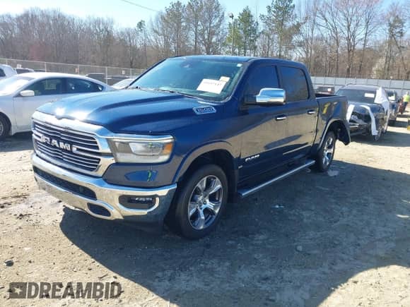 2022 Ram 1500 Laramie z VIN 1C6RREJT5NN124852, wystawiony jako IAAI lot #41697147 z przebiegiem 48 366 mil mil oraz . Historia ofert i sprzedaży dostępna na DreamBid. Obrazek 17.