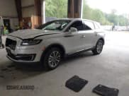 ✅ 2020 Lincoln Nautilus Standard • VIN: 2LMPJ8J92LBL33729 • Lot: 42907842. Listed on IAAI with 85,880 mi. Free auction sales archive from the USA and detailed vehicle history report at DreamBid. Image 2.