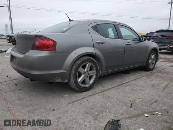 ✅ 2013 Dodge Avenger SE • VIN: 1C3CDZAB9DN541499 • Лот: 85449734. Опубликован ранее на Copart с пробегом 157 110 миль. Бесплатный доступ к архиву аукционных продаж из США и подробный отчёт об истории автомобиля на DreamBid. Изображение 3.