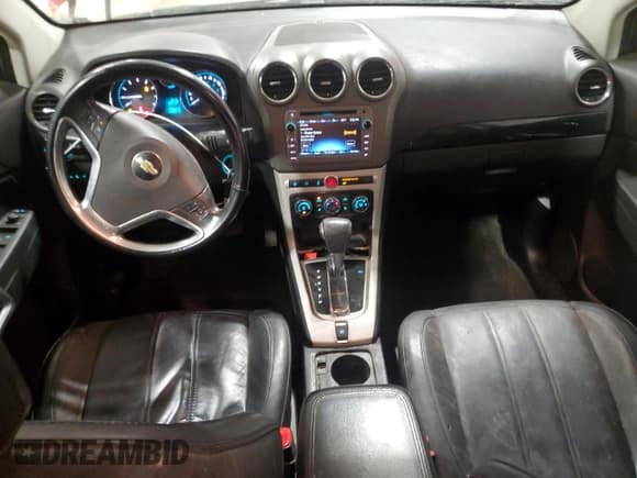 ✅ 2015 Chevrolet Captiva Sport LTZ • VIN: 3GNAL4EK2FS523669 • Lot: 85545904. Wystawiony na Copart z przebiegiem 103 689 mil. Bezpłatny archiwum sprzedaży aukcyjnych z USA i szczegółowy raport historii pojazdu na DreamBid. Zdjęcie 8.