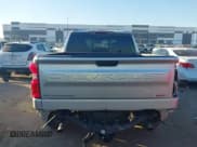 ✅ 2020 Chevrolet Silverado 1500 RST • VIN: 3GCUYEED8LG337566 • Лот: 43453741. Опубликован ранее на IAAI с пробегом 73 495 миль. Бесплатный доступ к архиву аукционных продаж из США и подробный отчёт об истории автомобиля на DreamBid. Изображение 16.