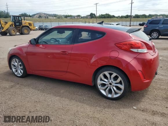 ✅ 2012 Hyundai Veloster w/Gray Int • VIN: KMHTC6AD3CU027985 • Lot: 67536775. Wystawiony na Copart z przebiegiem 111 310 mil. Bezpłatny archiwum sprzedaży aukcyjnych z USA i szczegółowy raport historii pojazdu na DreamBid. Zdjęcie 2.