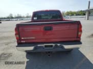 ✅ 2006 Chevrolet Silverado 1500 LT2 • VIN: 1GCEK19B16Z239586 • Лот: 54582435. Опубликован ранее на Copart с пробегом 214 211 миль. Бесплатный доступ к архиву аукционных продаж из США и подробный отчёт об истории автомобиля на DreamBid. Изображение 6.