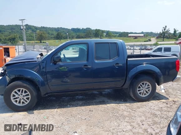 ✅ 2016 Nissan Frontier Pro-4X • VIN: 1N6AD0EV5GN723656 • Lot: 42912150. Listed on IAAI with 101,658 mi. Free auction sales archive from the USA and detailed vehicle history report at DreamBid. Image 15.