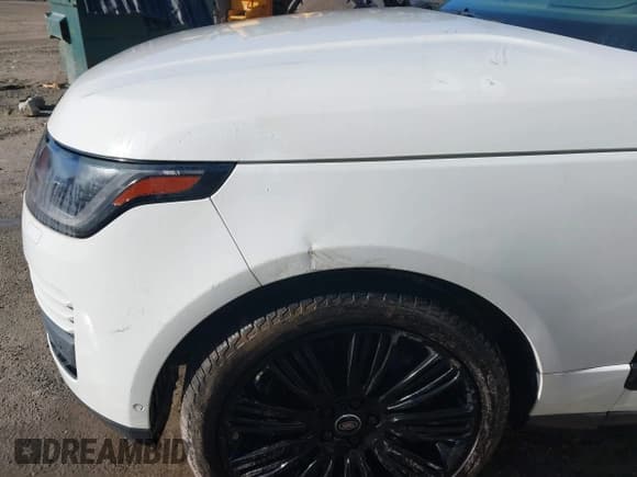 ✅ 2020 Land Rover Range Rover P525 HSE • VIN: SALGS2SE8LA405785 • Лот: 41625704. Опубликован ранее на IAAI с пробегом 44 160 миль. Бесплатный доступ к архиву аукционных продаж из США и подробный отчёт об истории автомобиля на DreamBid. Изображение 18.