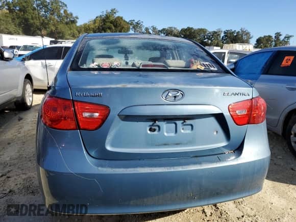 2007 Hyundai Elantra GLS z VIN KMHDU46D87U114589, wystawiony jako Copart lot #75061884 z przebiegiem 203 747 mil mil oraz Szkoda całkowita • Salvage title. Historia ofert i sprzedaży dostępna na DreamBid. Obrazek 6.