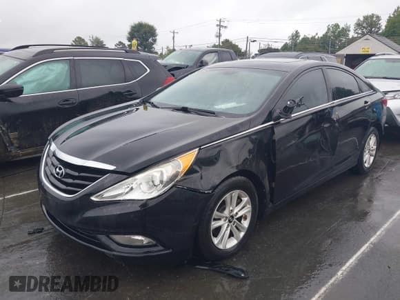 ✅ 2013 Hyundai Sonata GLS • VIN: 5NPEB4AC6DH627472 • Lot: 43311173. Listed on IAAI with 109,181 mi. Free auction sales archive from the USA and detailed vehicle history report at DreamBid. Image 2.