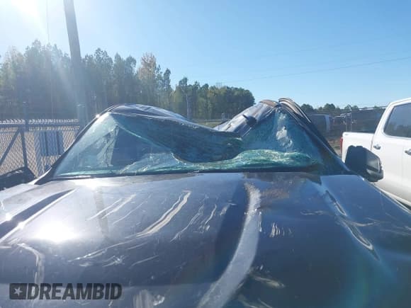 ✅ 2022 Chevrolet Silverado 1500 LTZ • VIN: 1GCUDGED5NZ602132 • Lot: 43512024. Listed on IAAI with 104,727 mi. Free auction sales archive from the USA and detailed vehicle history report at DreamBid. Image 6.