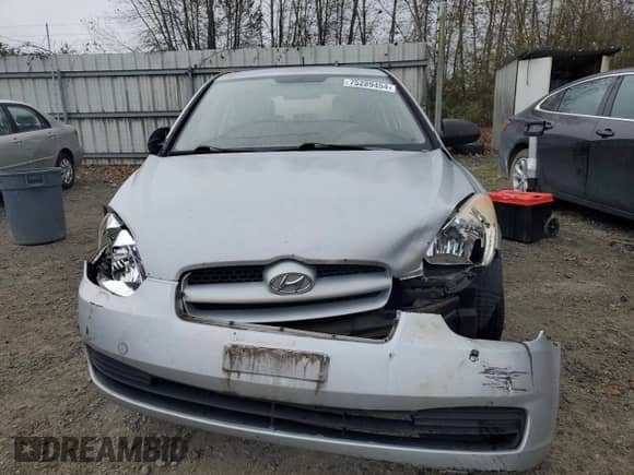 2009 Hyundai Accent Auto GS с VIN KMHCM36C09U137834, выставлен на аукционе Copart как лот 75289454 с пробегом 214 416 миль миль и Списание • Salvage title. История ставок и продаж доступна на DreamBid. Изображение 5.