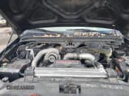 ✅ 2005 Ford F-250 XL • VIN: 1FTSW21PX5EA16621 • Lot: 42330472. Listed on IAAI with 237,031 mi. Free auction sales archive from the USA and detailed vehicle history report at DreamBid. Image 10.