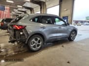 ✅ 2025 Ford Escape ST-Line Select • VIN: 1FMCU9NZ7SUA45585 • Lot: 65770245. Wystawiony na Copart z przebiegiem 5 368 mil. Bezpłatny archiwum sprzedaży aukcyjnych z USA i szczegółowy raport historii pojazdu na DreamBid. Zdjęcie 3.