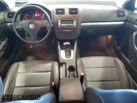 ✅ 2006 Volkswagen Jetta 2.5L • VIN: 3VWSG71K96M646735 • Лот: 52293215. Опубликован ранее на Copart с пробегом 64 528 миль. Бесплатный доступ к архиву аукционных продаж из США и подробный отчёт об истории автомобиля на DreamBid. Изображение 8.