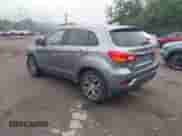 2019 Mitsubishi Outlander ES с VIN JA4AP3AU0KU008446, выставлен на аукционе IAAI как лот 43151555 с пробегом 127 102 миль миль и . История ставок и продаж доступна на DreamBid. Изображение 3.