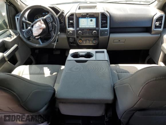 ✅ 2016 Ford F-150 Lariat • VIN: 1FTFW1EG6GKF54663 • Lot: 64139275. Listed on Copart with 161,632 mi. Free auction sales archive from the USA and detailed vehicle history report at DreamBid. Image 8.