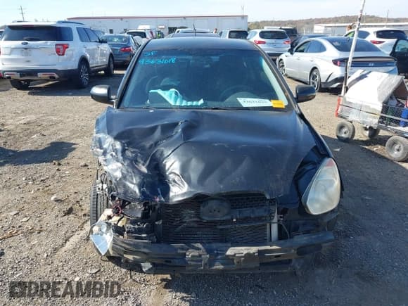 ✅ 2010 Hyundai Accent GS • VIN: KMHCM3AC7AU150771 • Lot: 43631018. Listed on IAAI with 149,178 mi. Free auction sales archive from the USA and detailed vehicle history report at DreamBid. Image 13.