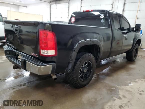 ✅ 2012 GMC Sierra 1500 SLE • VIN: 1GTR2VE74CZ175341 • Лот: 85700045. Опубликован ранее на Copart с пробегом 111 559 миль. Бесплатный доступ к архиву аукционных продаж из США и подробный отчёт об истории автомобиля на DreamBid. Изображение 3.